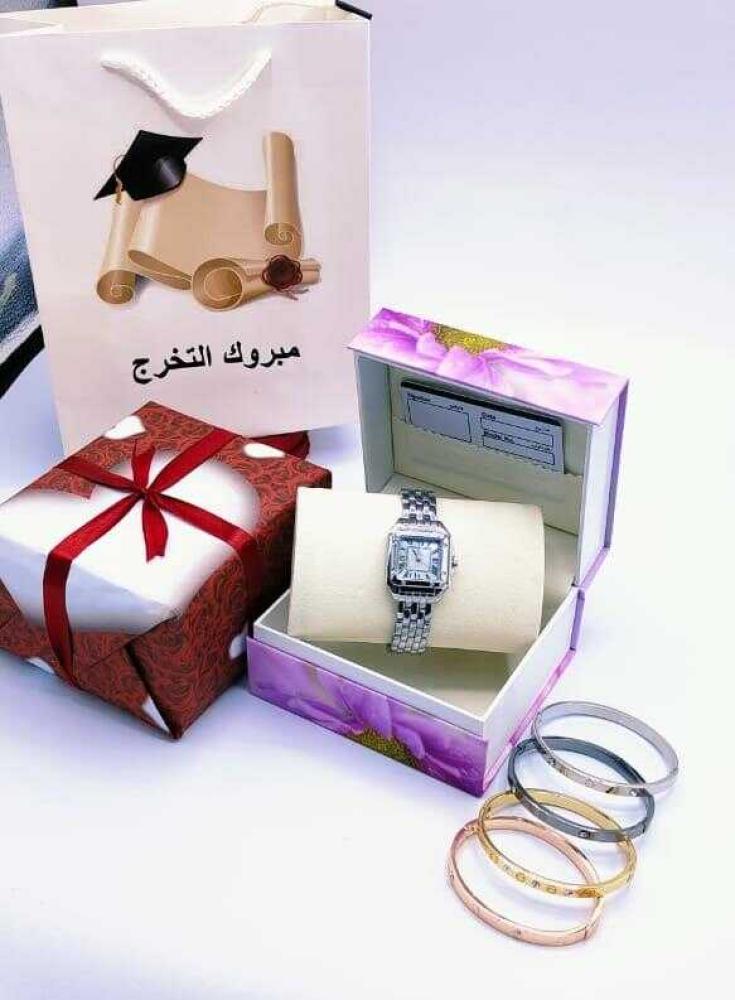 هدية تخرج لخطيبتي