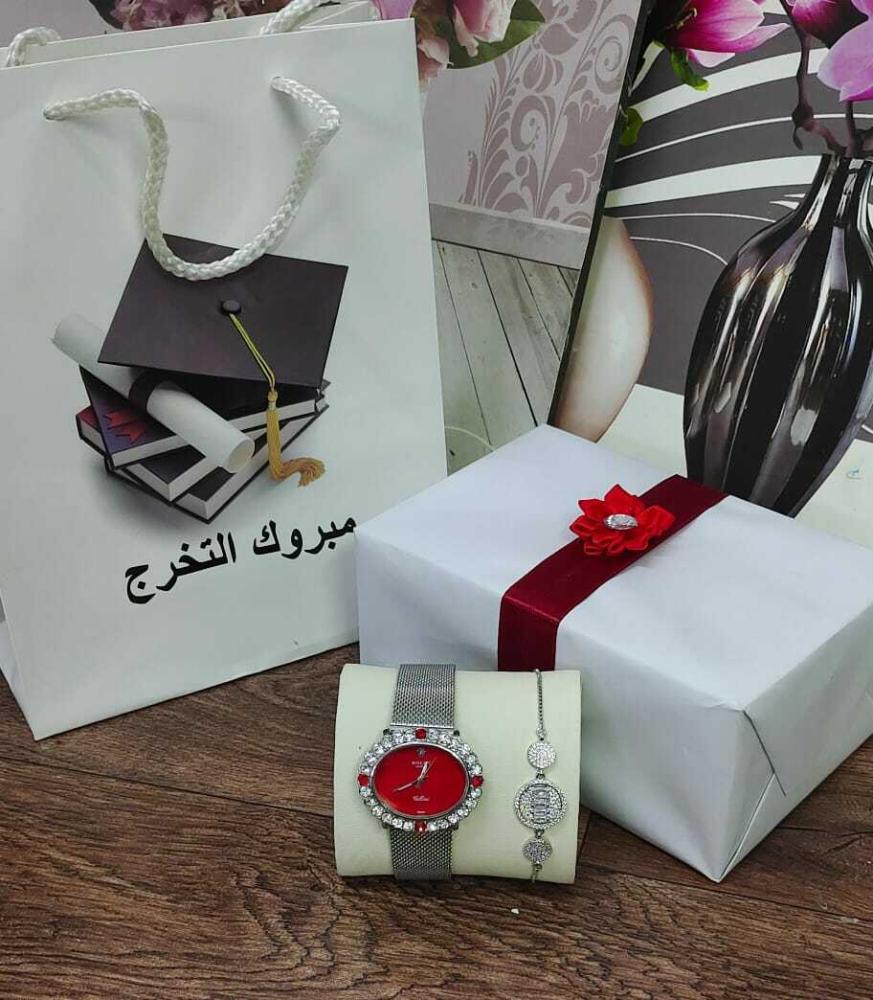افكار هدايا التخرج من الجامعه للبنات الكبار والنساء