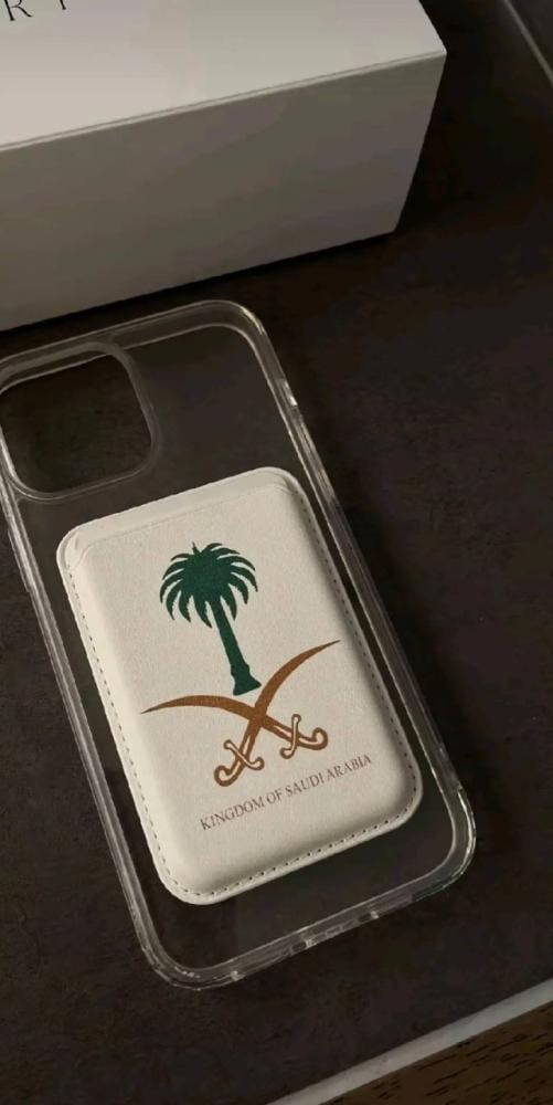 محفظة جوال أنيق بخلفية القائد