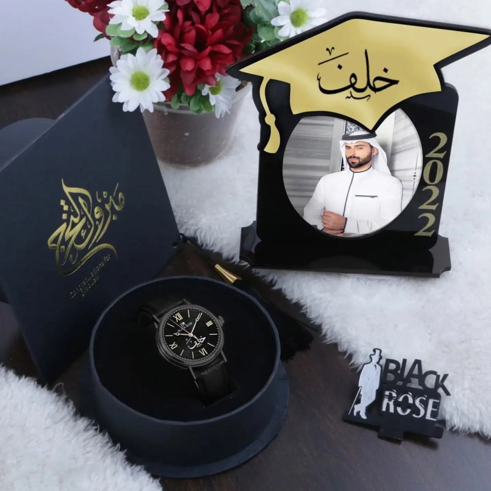 هدايا تخرج بالاسم والصوره حسب الطلب