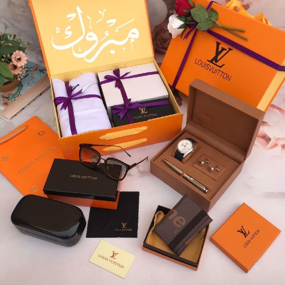بوكسات هدايا تخرج رجالية 2024