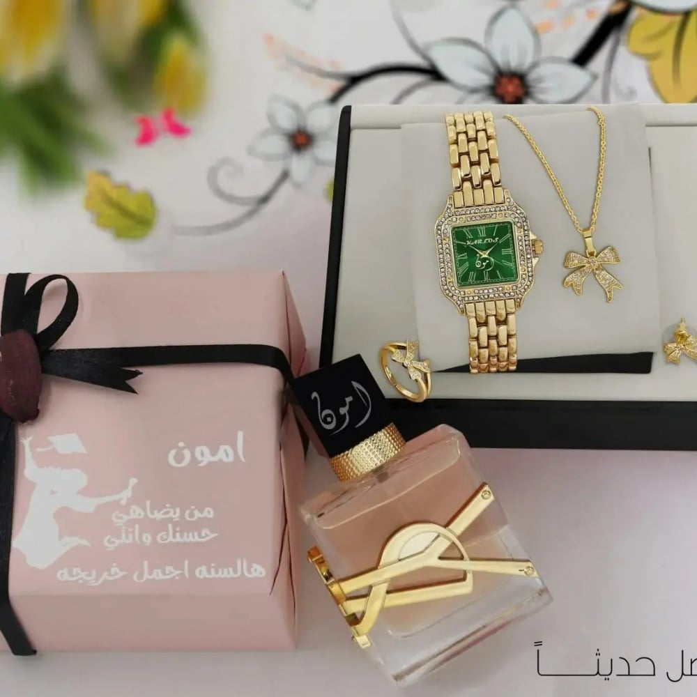 هدايا تخرج بالاسم حسب الطلب