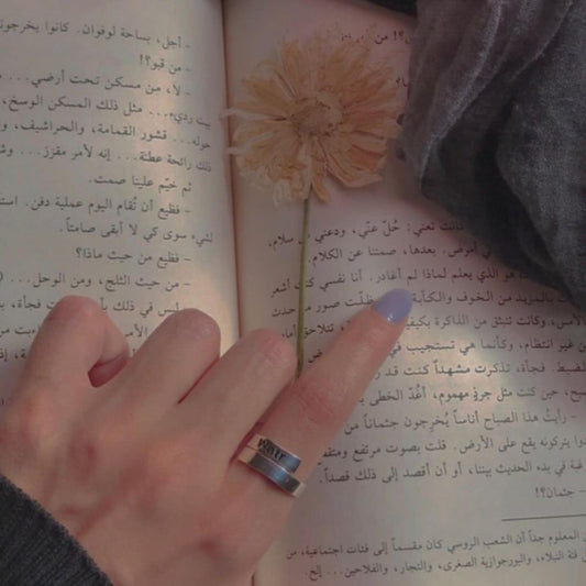 خاتم الاسم والتاريخ يصمم حسب الطلب