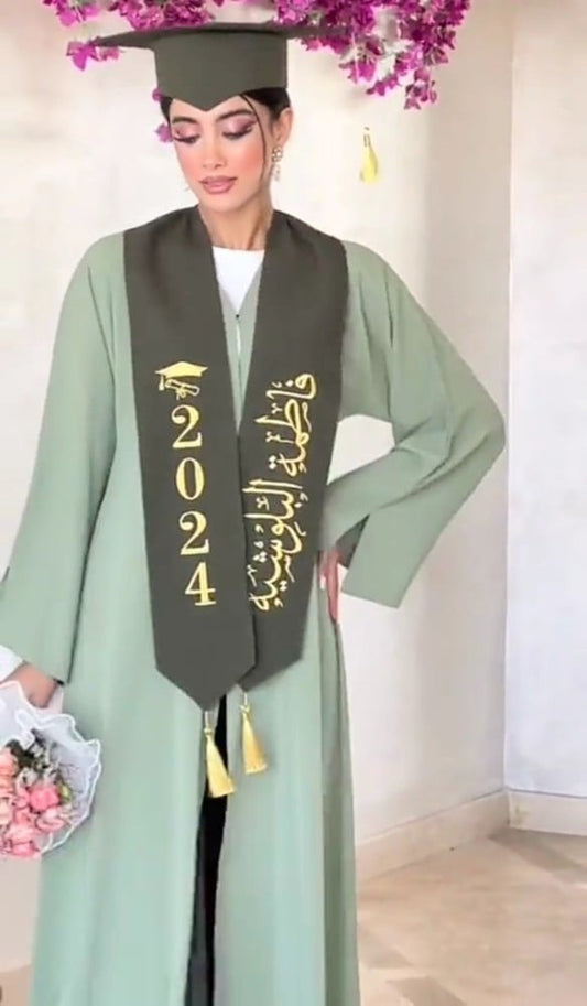 عبايات تخرج 2026
